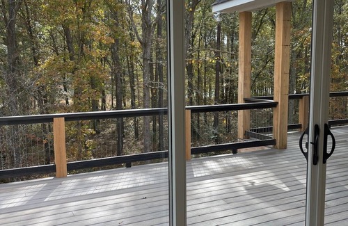 LaGrange Maison | Beautiful luxury lake front home with private dock and outdoor fireplace