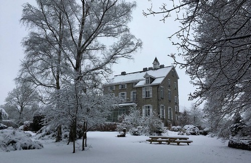 Forrieres Maison | Magnifique manoir dans un parc près de Rochefort