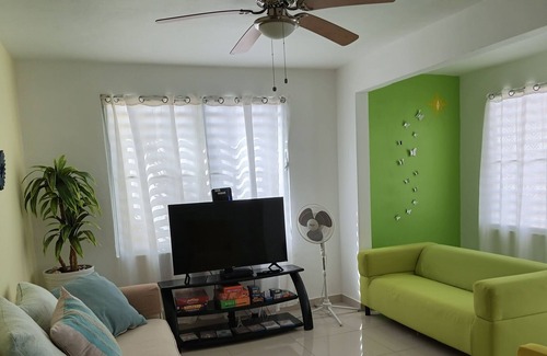 Bayamon Maison | Beautiful metro area house 30 min from beach