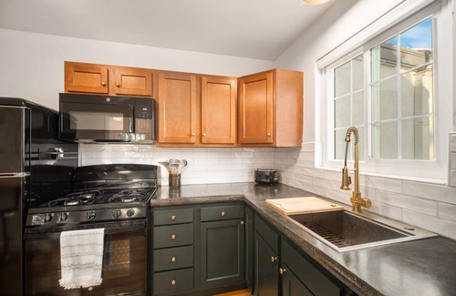 Blenman-Elm Maison | Beautiful mid century 2-bedroom house in central Tucson with AC and WiFi