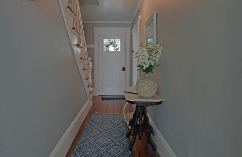Old Orchard Beach Appartement | Beautiful Modern Beach House!
