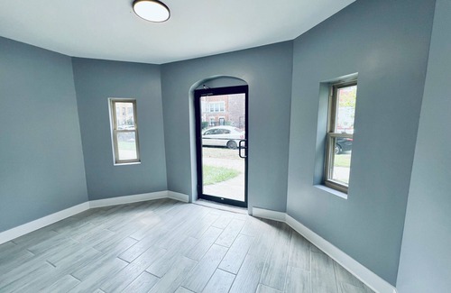 South Shore Copropriété | Beautiful, modern 3 bed 2 bath condo near Hyde Park, Obama Center and Lakefront