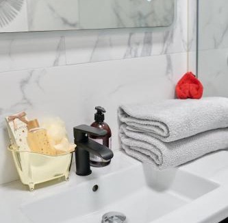 Levallois-Perret Appartement | Beautiful modern fully furnished studio