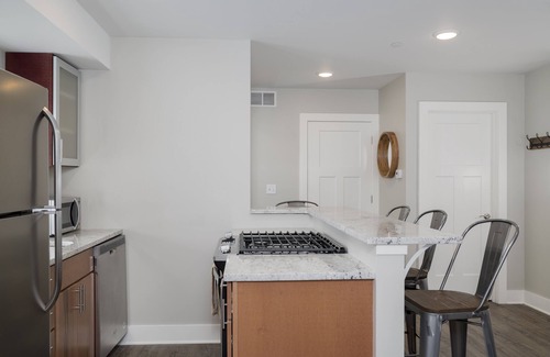 Ellicottville Appartement | Beautiful & Modern 1-Bedroom Apartment in the Heart of Ellicottville!