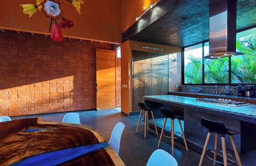 Crucecita Maison | Beautiful private Villa with Viva Pool, outdoor spaces. AC and WiFi.