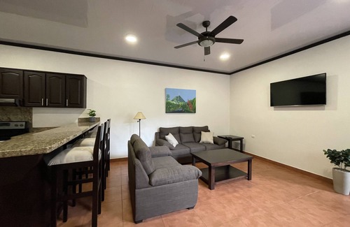 Chachagua Copropriété | Beautiful New 3 Bedroom 3 Bath Condo with Private Courtyard and Attached Garage