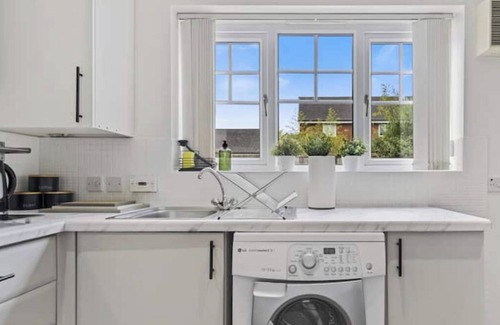 Erdington Maison | Beautiful new house | Free parking | Sleeps 8 | Via the M6