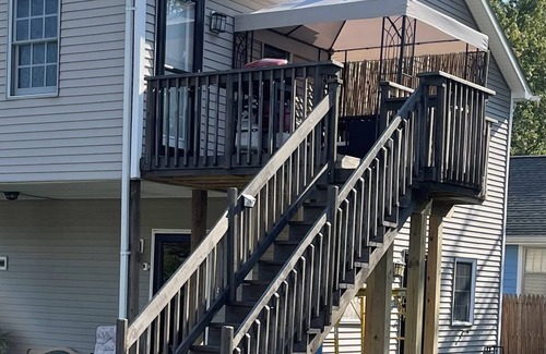 Athol Springs Appartement | Beautiful new Lake Erie- view rental