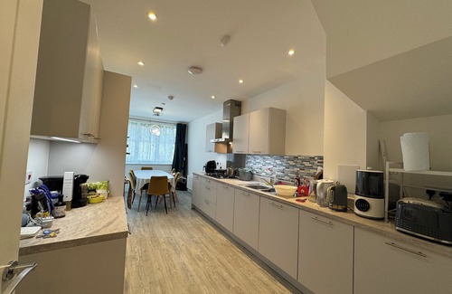 Great Baddow Appartement | Beautiful Newbuild 5 bedroom Town House