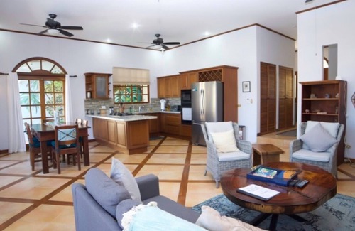 Potrero Maison | Beautiful Ocean View Luxury Villa just minutes from the Beach