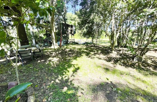 Lismore Maison | Beautiful old house by the river with balcony, massive yard, minutes to CBD