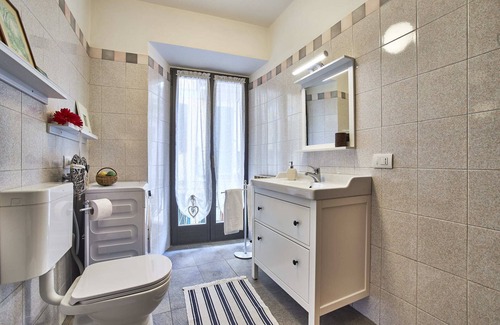 Omegna Appartement | (2) Suites dans le centre historique de Omegna