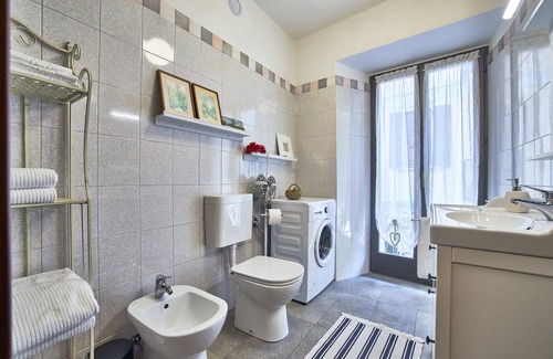 Omegna Appartement | (2) Suites dans le centre historique de Omegna