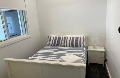 Wagga Wagga Maison | Beautiful On Broad in Central