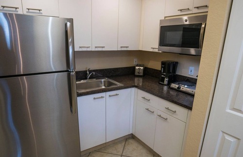 Weston Villa | Beautiful one bedroom apartment in Weston FloridaI’m