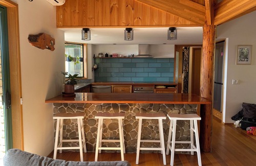 Orford Maison | Beautiful Orford with Maria Island Views. Pet Friendly and Loads of Space
