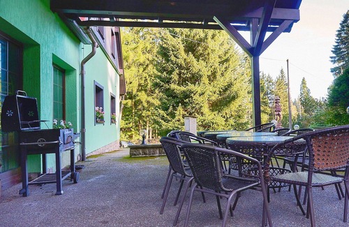 Smrzovka Maison | Belle maison de vacances privée avec WIFI, piscine privée, TV, terrasse et vue panoramique