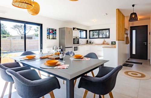 Saint-Germain-sur-Ay Maison | Merveilleuse maison de vacances privée pour 4 personnes avec WIFI et terrasse