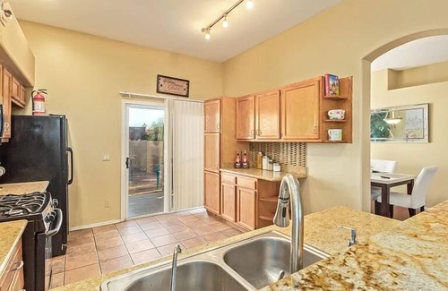 Maryvale Village Maison | Beautiful palace 1 mile from State Farm Stadium