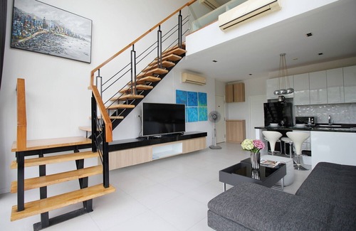 Kamala Appartement | Beautiful Penthouse Apartment with Mountain Views