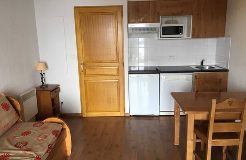 Germ Appartement | Beau studio Peyragudes avec vue sur les montagnes
