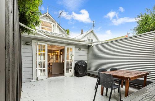 Ponsonby Maison | Beautiful Ponsonby Villa by Zodiak Stays