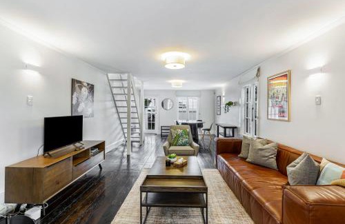 Ponsonby Maison | Beautiful Ponsonby Villa by Zodiak Stays