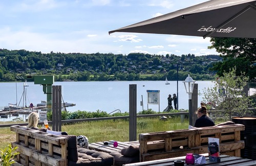 Scheid Appartement | Bel appartement premium sur trois niveaux, juste au bord du lac sur une péninsule calme