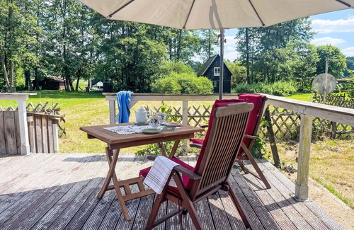 Rheinsberg Maison | Merveilleuse maison de vacances privée pour 2 personnes avec TV, terrasse et animaux admis