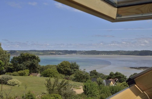 Cotes d'Armor Maison | Magnifique maison de vacances privée pour 8 personnes avec WIFI, TV et animaux admis