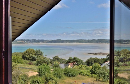 Cotes d'Armor Maison | Magnifique maison de vacances privée pour 8 personnes avec WIFI, TV et animaux admis