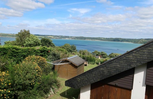 Cotes d'Armor Maison | Magnifique maison de vacances privée pour 8 personnes avec WIFI, TV et animaux admis