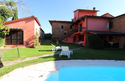 Lucignano Villa | Magnifique maison de vacances privée pour 12 personnes avec WIFI, piscine privée et TV