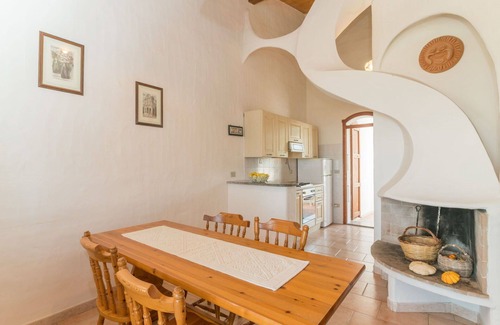 La Ciaccia Maison | Merveilleuse maison de vacances privée avec WIFI, climatisation, TV, terrasse et animaux admis