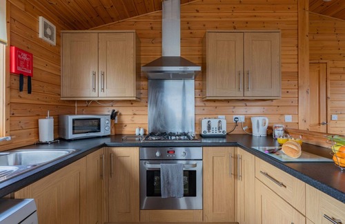 Kinross Maison | Belle maison de vacances privée avec WIFI, TV, balcon, animaux admis et parking