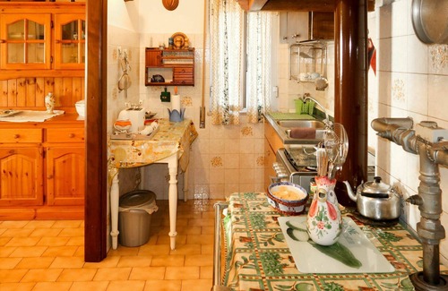 Aurigo Maison | Merveilleuse maison de vacances privée avec WIFI, TV, terrasse, animaux admis et vue panoramique