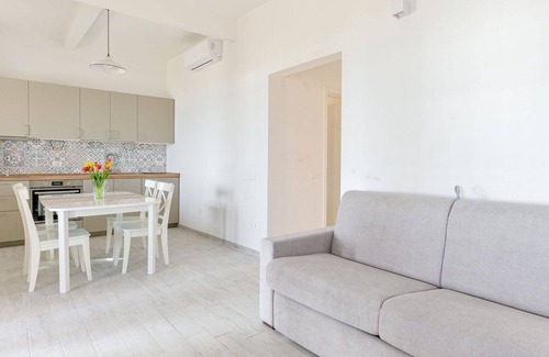 Follonica Maison | Belle maison de vacances privée avec WIFI, climatisation, balcon et animaux admis