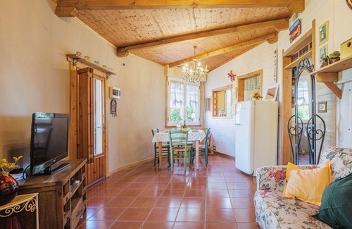 Pedona Villa | Merveilleuse maison de vacances privée pour 5 personnes avec WIFI, climatisation, TV et terrasse