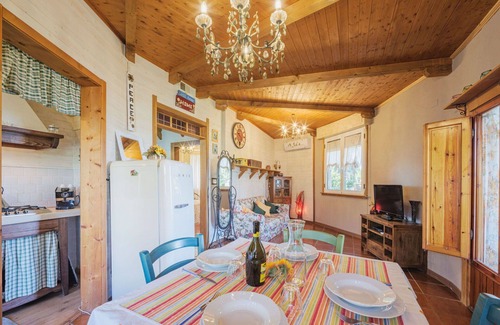 Pedona Villa | Merveilleuse maison de vacances privée pour 5 personnes avec WIFI, climatisation, TV et terrasse