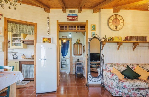 Pedona Villa | Merveilleuse maison de vacances privée pour 5 personnes avec WIFI, climatisation, TV et terrasse