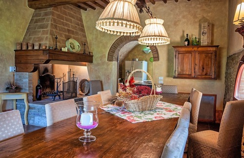 Barberino Val d'Elsa Villa | Maison de vacances privée avec bain à remous, piscine, WIFI, climatisation, TV, patio