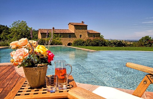 Barberino Val d'Elsa Villa | Maison de vacances privée avec bain à remous, piscine, WIFI, climatisation, TV, patio