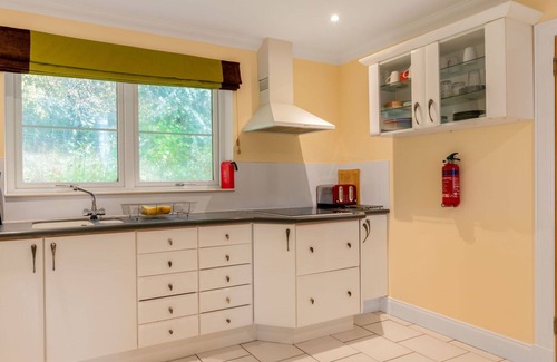 Bearnock Maison | Belle maison de vacances privée avec TV, patio, animaux admis, vue panoramique et parking