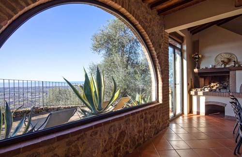Santa Lucia Villa | Merveilleuse maison de vacances privée pour 4 personnes avec WIFI, climatisation, TV et patio