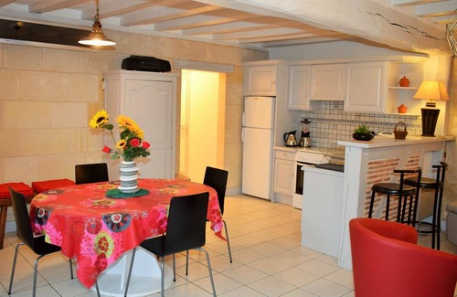 Restigne Maison | Merveilleuse maison de vacances privée pour 4 personnes avec climatisation, WIFI, TV et terrasse