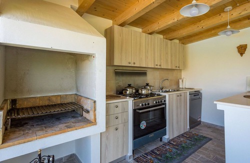 Pican Maison | Maison de vacances privée avec piscine privée, climatisation, WIFI, TV, terrasse, parking