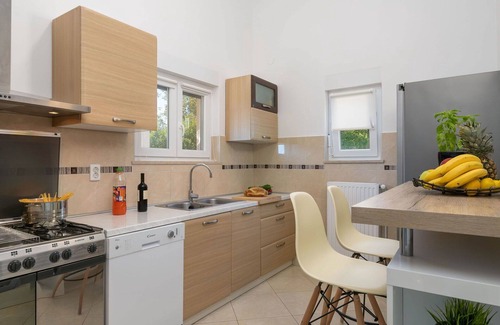 Prodol Maison | Magnifique maison de vacances privée avec climatisation, WIFI, piscine privée, TV et terrasse