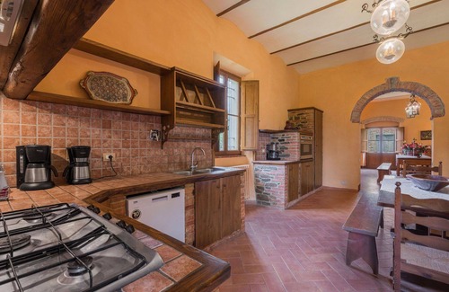 Bucine Villa | Belle maison de vacances privée avec WIFI, piscine privée, climatisation, patio, vue panoramique