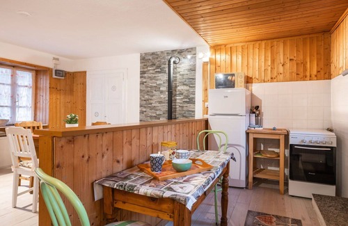 Armeno Maison | Magnifique maison de vacances privée avec WIFI, TV, patio, animaux admis et parking