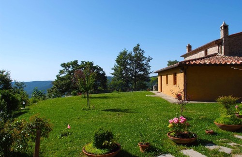 Cortona Villa | Belle maison de vacances privée avec piscine privée, WIFI, TV, véranda et animaux admis